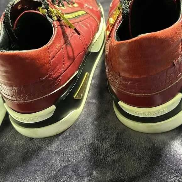 VERSACE Red Leather Low Trainers with Gold Medusa US Men’s Size 10 / EU… - Picture 15 of 16